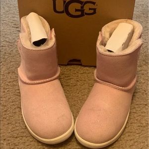 GIRLS PINK UGG